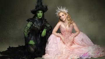 Myra Ruiz e Fabi Bang como Elphaba e Glinda na montagem brasileira de Wicked - Reprodução/Instagram